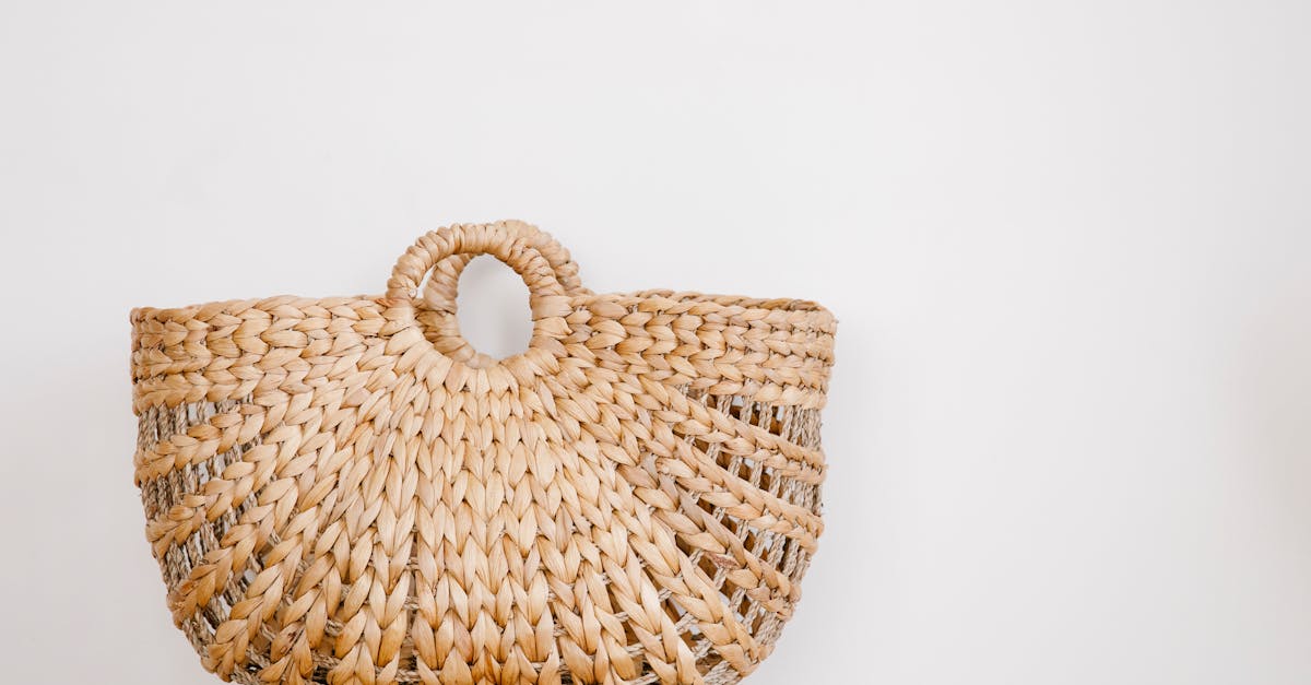 découvrez notre sélection d'accessoires de décoration pour sublimer votre intérieur et exprimer votre style. trouvez des pièces uniques qui apporteront une touche d'originalité à votre décor.