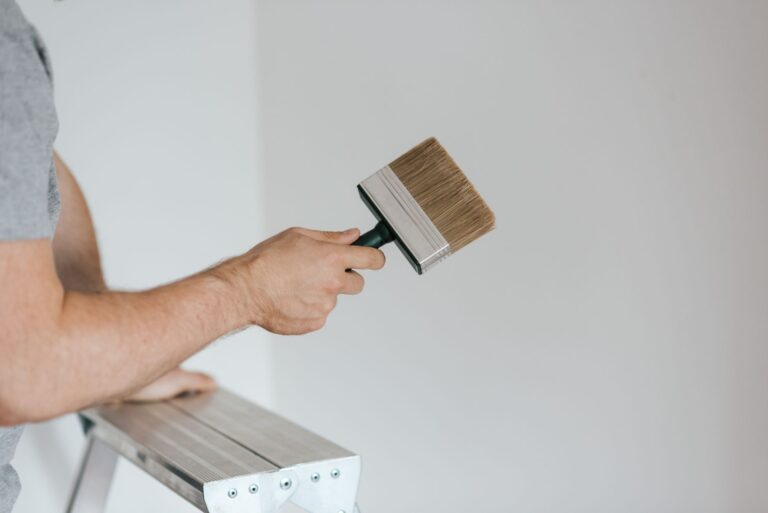 Comment customiser ses meubles pour une déco personnalisée ?