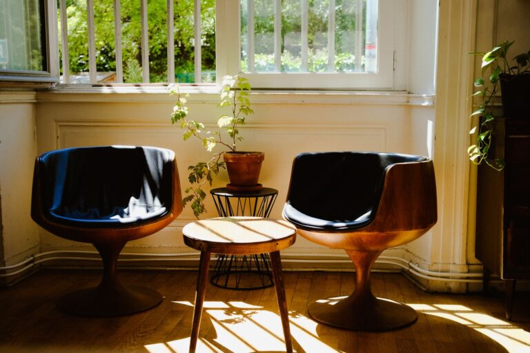 Avez-vous pensé à rénover votre déco avec des meubles de caractère ?