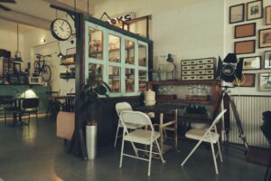 Comment donner un coup de jeune à sa décoration avec des meubles rétros ?